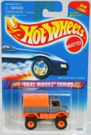Hot Wheels Mercedes-Benz Unimog