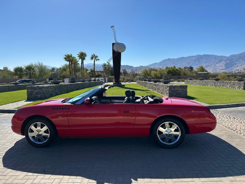 2002 Ford Thunderbird 2002 Ford Thunderbird