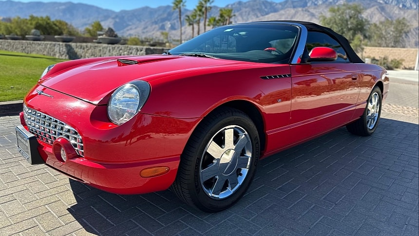 2002 Ford Thunderbird