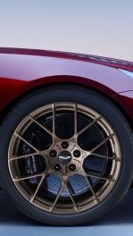 ASTON MARTIN Vanquish (2024)