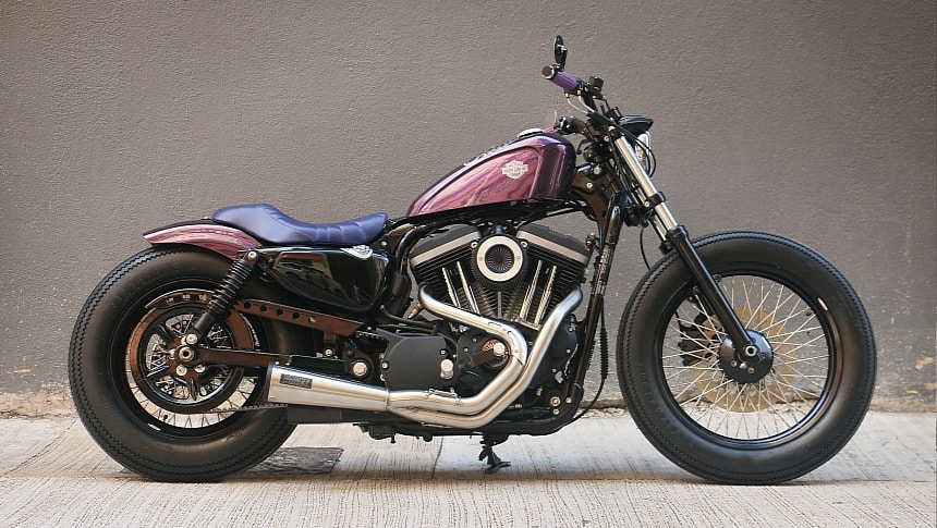 Custom Harley-Davidson Iron 883