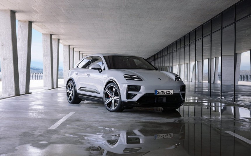 Porsche Macan EV