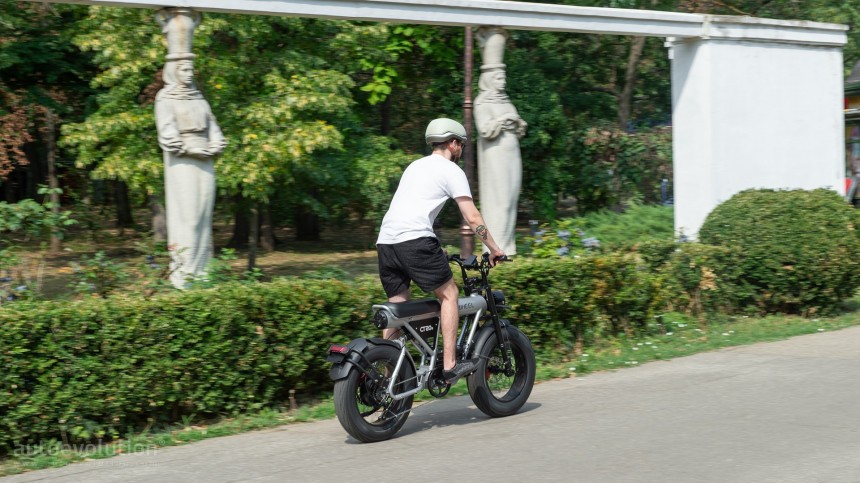 Ridden\: The Coswheel CT20S E\-Bike Has an Insane 45\-MPH Top Speed and a Striking Design Ridden\: The Coswheel CT20S E\-Bike Has an Insane 45\-MPH Top Speed and a Striking Design