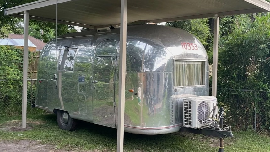 1964 Airstream Globetrotter