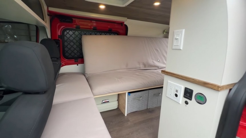 This Micro Camper Van Is Ideal for Shorter Adventures, Has an Unusually Efficient Interior